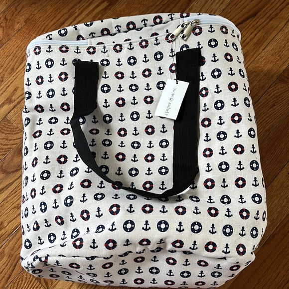 Brand new The Paper Store Cooler white with anchors perfect for summer - Picture 4 of 5